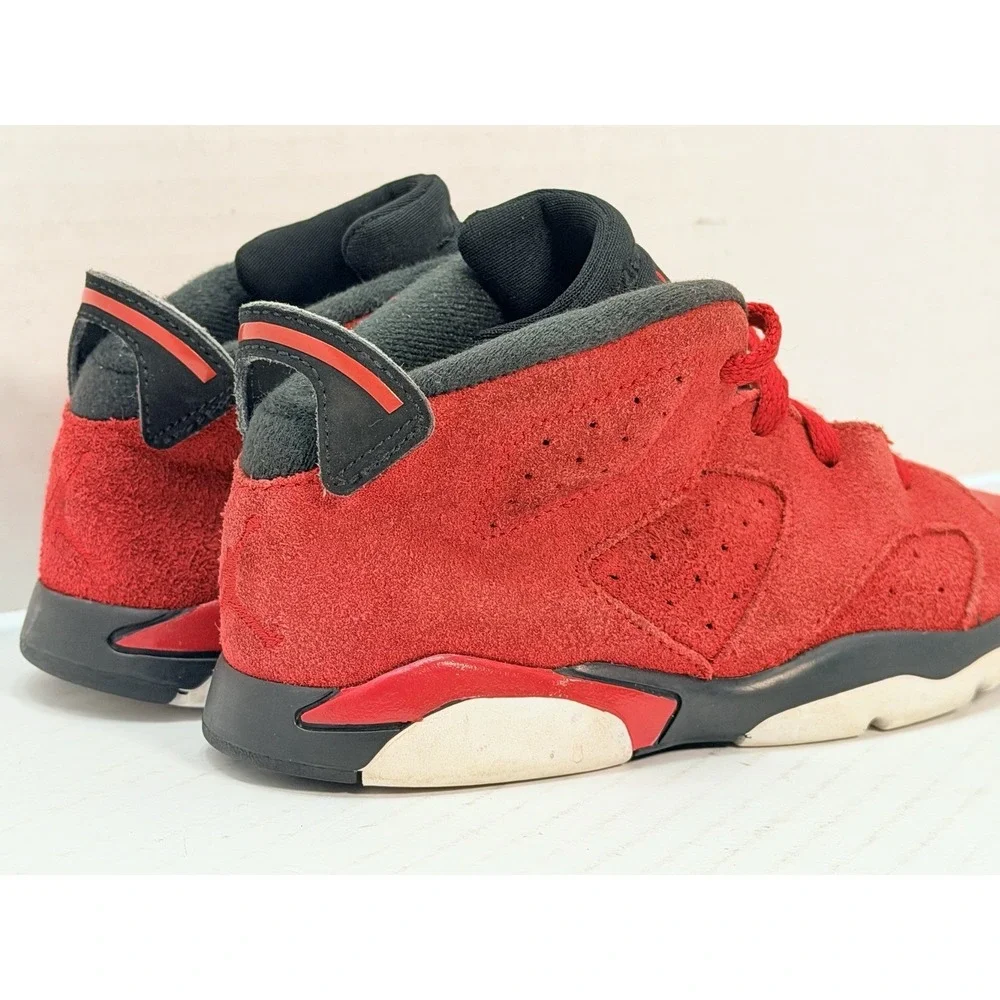 Nike Air Jordan 6 Retro Toro Boys Size 10C Red Athletic Shoe Sneakers DV3606-600